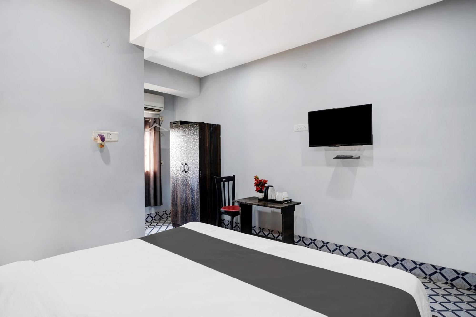 Super Hotel O Noonmati Guwahati Formerly Hotel Sundari Extérieur photo